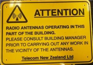 Telecom-NZ-Sign---Antenna-in-Building-295-x-210-(33710)